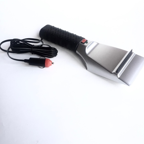 Heated Ice Scraper Car Windshield Snow Removal Flashlight Corded Christmas Gift - Picture 6 of 12